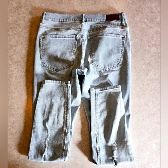 Express High Rise Distressed Denim Legging Size10 - Picture 4 of 6